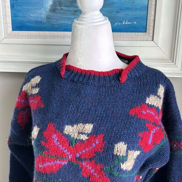 Vintage 80s Carriage Club 100% Shetland Wool Floral Butterfly Turtleneck Sweater - Picture 3 of 11